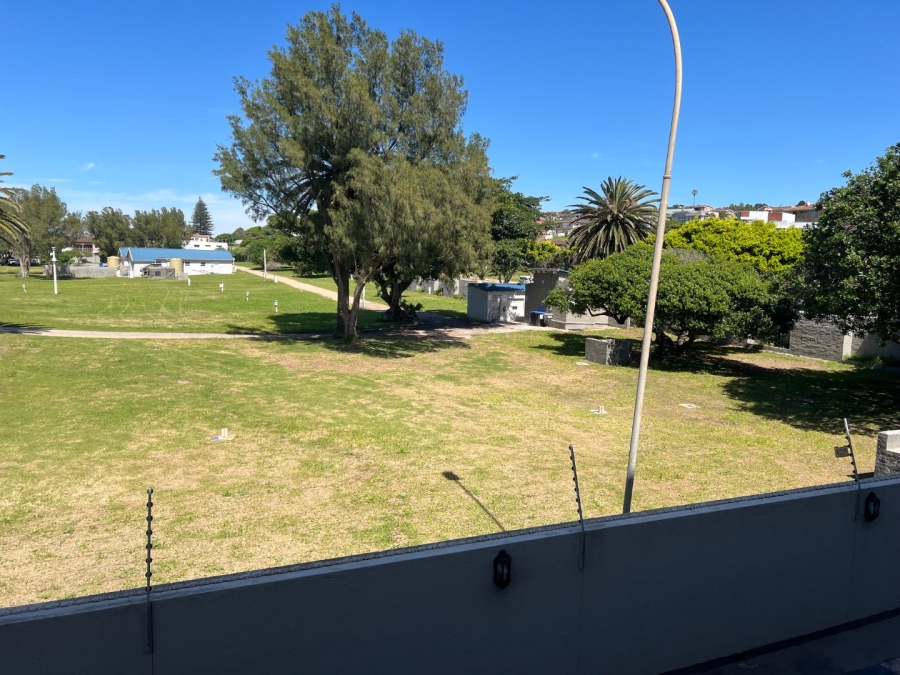 2 Bedroom Property for Sale in Jeffreys Bay Central Eastern Cape